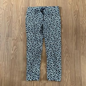 Worth New York size 6 Floral Pants, Like New